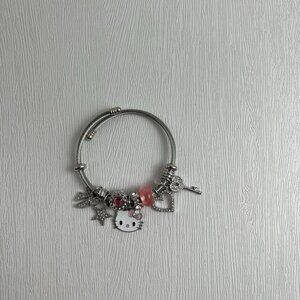 464  Pink Hello Kitty Bracelet cute